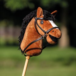 QHP HOBBY HORSE K�phest. Brun