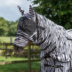 QHP Insektd�kken med hals og maske. Zebra