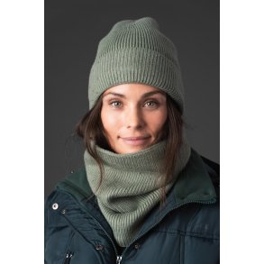 EQUIPAGE VAINO Strikhue med sten. Granite Green