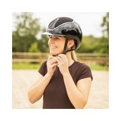 QHP Memphis Ridehjelm. Sort